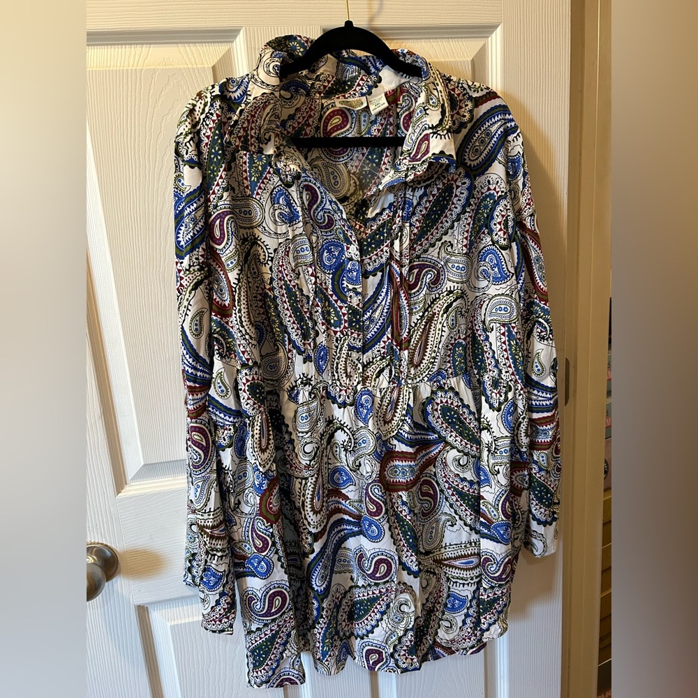 Collections Etc. XXL Long Sleeve Paisley Button-Up Shirt White Blue Green NWOT